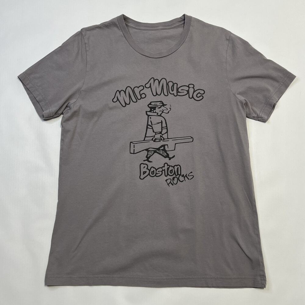 Mr Music Boston Rocks Shirt Mens Large Gray Graphic Tee Musician Smoking Cartoon